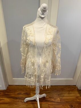 Blu Pepper White Sheer Lace Kimono Cardigan